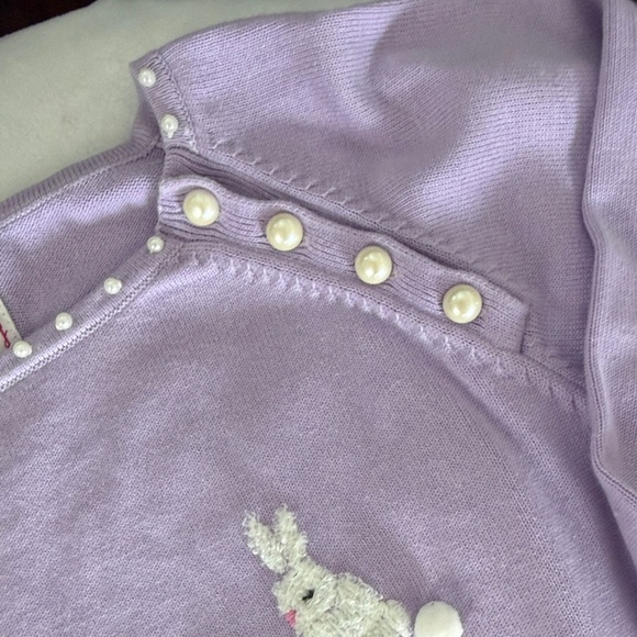 Quacker Factory Purple 3/4 sweater Knit Top with bunnies! - Picture 4 of 9